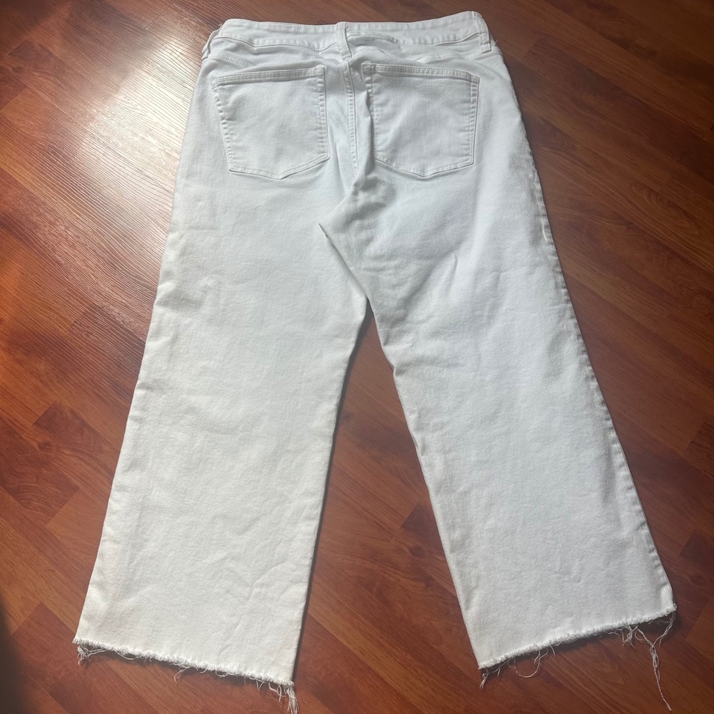 J. Crew Curvy Wide Leg Cropped Jeans in All Day Stretch White Coastal Preppy 33 - Picture 5 of 7